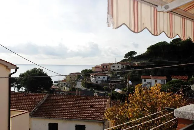Apartment Appartamento Seccheto Mare